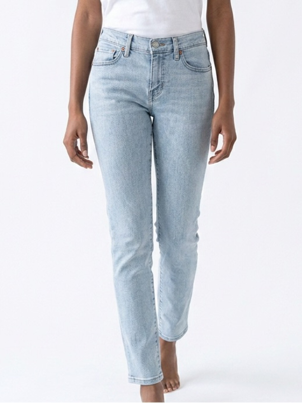 LEVI’S | Light Wash Boyfriend Style Jeans Women’s Size 27 (4)